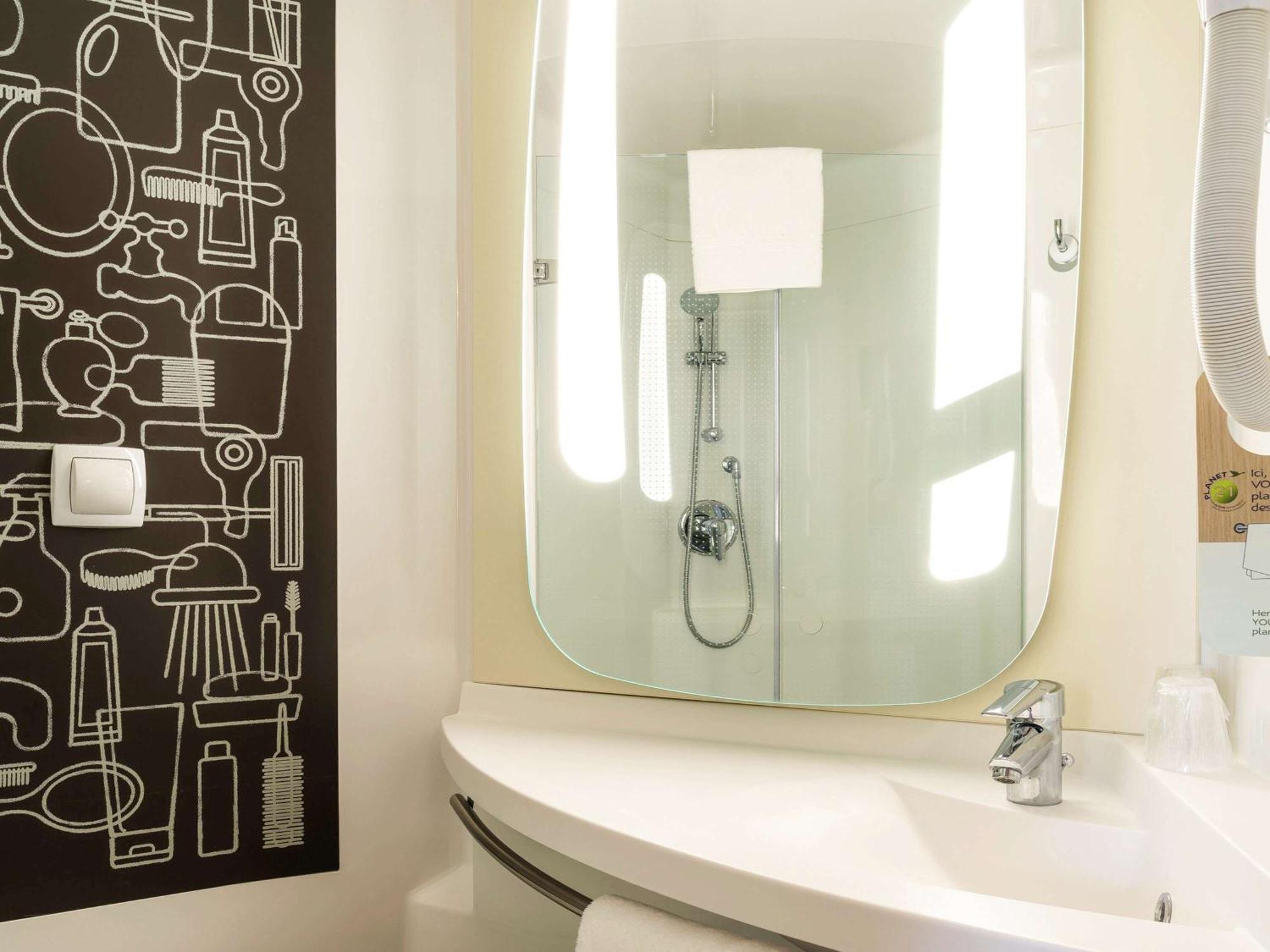 Ibis Hotel